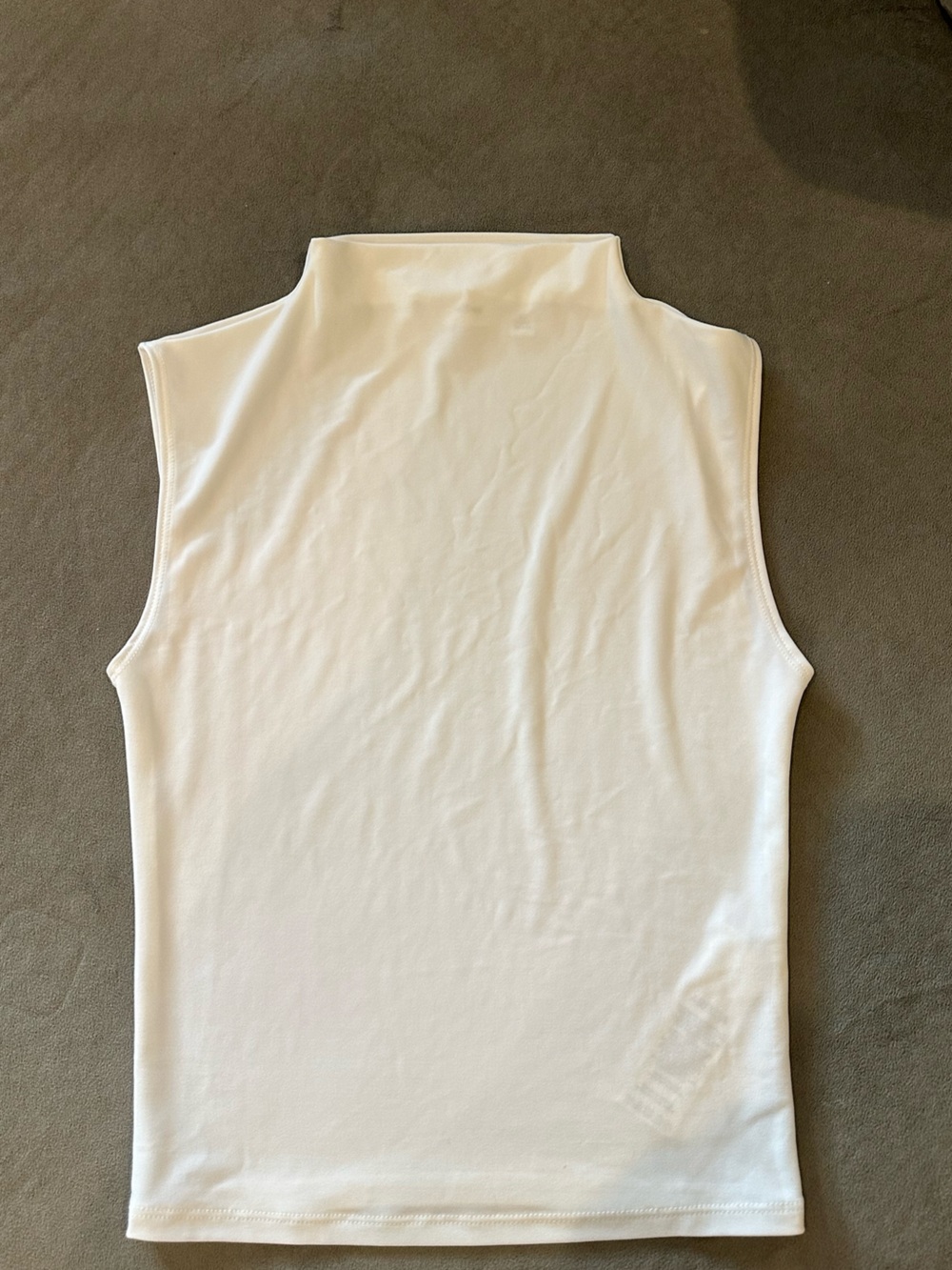 Aritzia Wilfred Mock Neck Tank